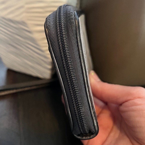 Coach Zip Around Wallet Wristlet Silver/Gray Optic C  - Picture 14 of 16